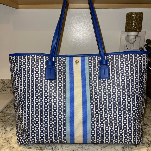 Tory Burch Handbags - Tory Burch T Monogram Tote